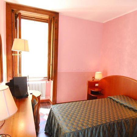 Fio & Gio Hotell Varenna Eksteriør bilde
